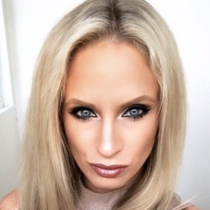 Christine Surrey_Girl, 42 (Instagram Star)