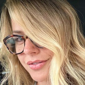 Christmas Abbott image 6