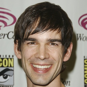 Christopher Gorham image 4