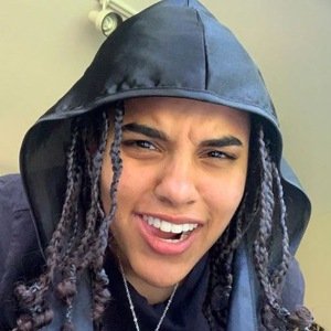 cici_cici_7, 25 (Estrella de TikTok)