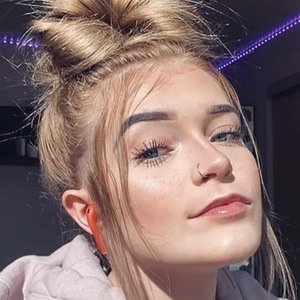 Cierra Starkweather, 22 (TikTok明星)