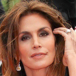 Cindy Crawford, 58 (Người mẫu)