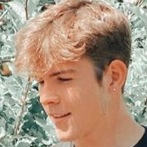 CJ Lampert, 21 (TikTok明星)