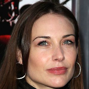 Claire Forlani image 2