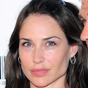 Claire Forlani image 3