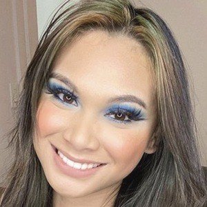 Claire Hesser image 4