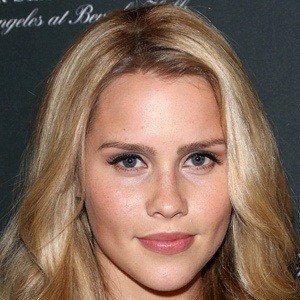 Claire Holt, 37 (电视女演员)