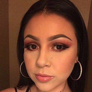 Claudia Regalado, 34 (YouTube明星)