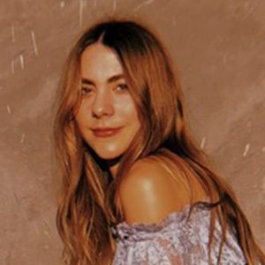 Claudia Vergara image 3