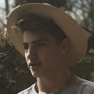Clayton Bush, 25 (Instagram Star)