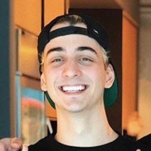 Cloakzy, 30 (Twitch Star)