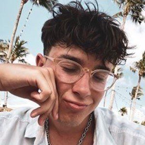 Cloutom, 25 (TikTok明星)