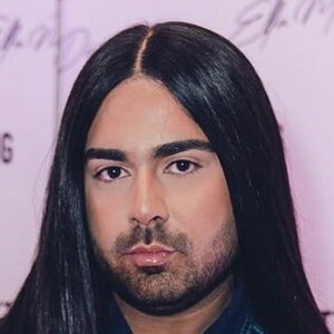 CocoDevile, 34 (Estrella de TikTok)