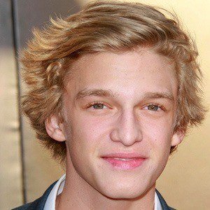 Cody Simpson, 28 (Pop Zangers)