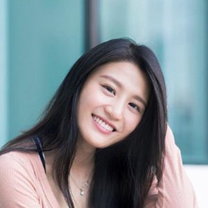 Coffee Lam, 36 (Instagram Star)