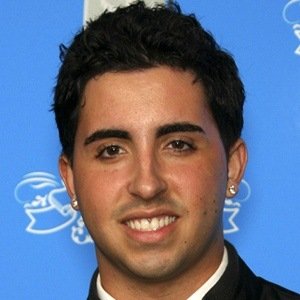 Colby O'Donis, 36 (R＆B歌手)