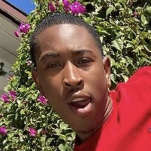 colo.cag, 23 (TikTok Star)