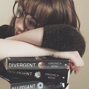 Connie Harrison, 24 (YouTube明星)