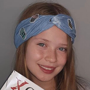 Constanza Landon, 18 (TikTok Star)