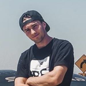 Corey Funk, 29 (YouTube明星)