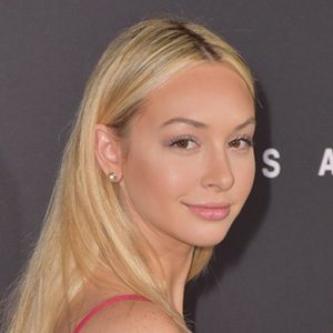 Corinne Olympios image 4