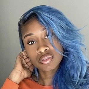 Corinne Victoria image 5