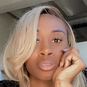 Corinne Victoria, 27 (TikTok明星)