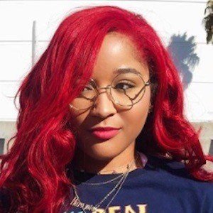 Cortney Anna, 34 (YouTube明星)