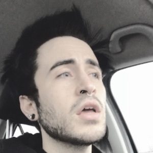 Corvyx, 34 (Popsänger)