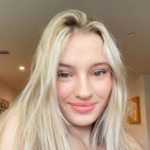 Cosette Rinab image 5