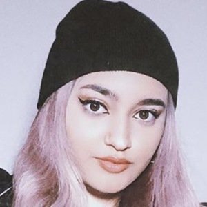 Coti Courard, 24 (TikTok明星)