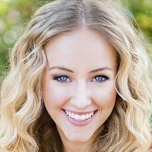 Courtney Clayton image 9