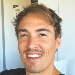 Courtney Dober, 39 (現實之星)