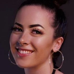 Courtney Sanderson, 25 (Dancer)