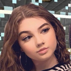 crackheadgamer Eliza, 21 (TikTok Star)
