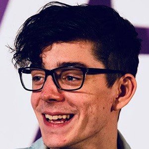 CrankGameplays, 29 (YouTube Star)
