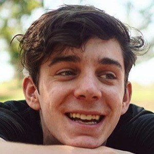 CrankGameplays, 28 (YouTube Star)