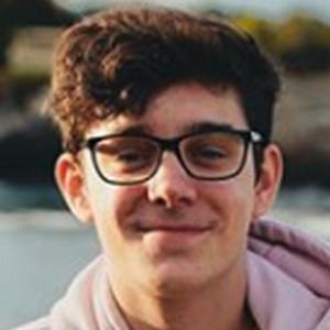 Celebrities born on October 24