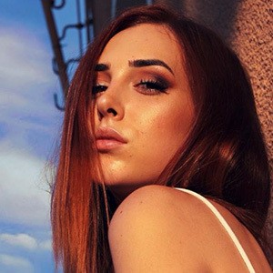 Cristina Bernal, 26 (Estrelas do YouTube)