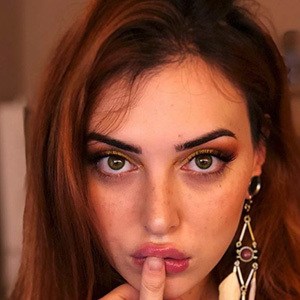 Cristina Bernal, 27 (Star di YouTube)