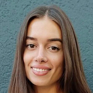 Cristina Cataman, 30 (Instagram Star)