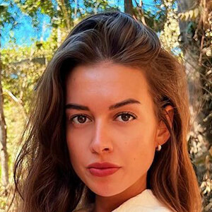 Cristina Cataman, 30 (Instagram Star)