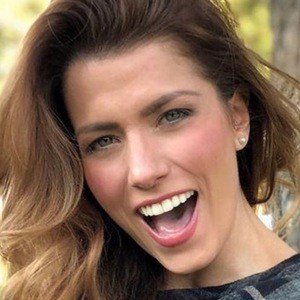 Cristina Dacosta, 37 (YouTube明星)