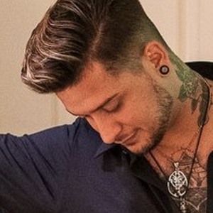 Critical, 32 (TikTok Star)