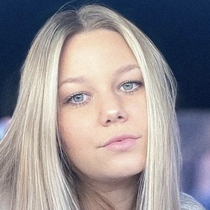 Crystal Phillips image 3