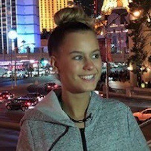 Csenge Forstner, 22 (TikTok Star)