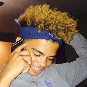 Curlyheadtj, 23 (Instagram明星)