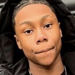 Cwavey, 19 (TikTok Star)