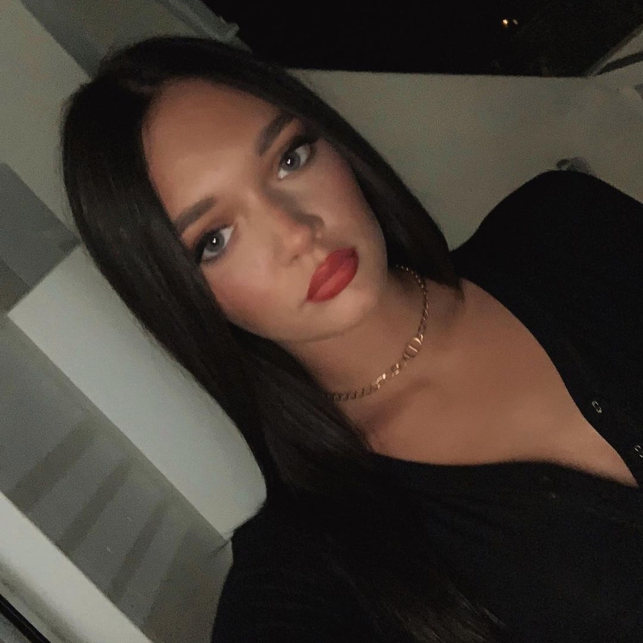 Daisy Tomlinson image 4