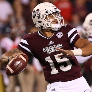 Dak Prescott, 32 (足球运动员)